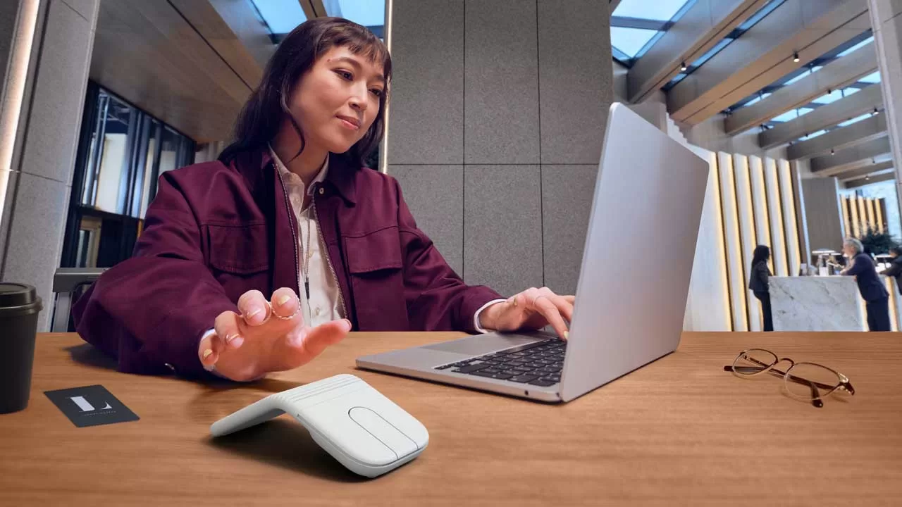 Logitech Mobi Fold